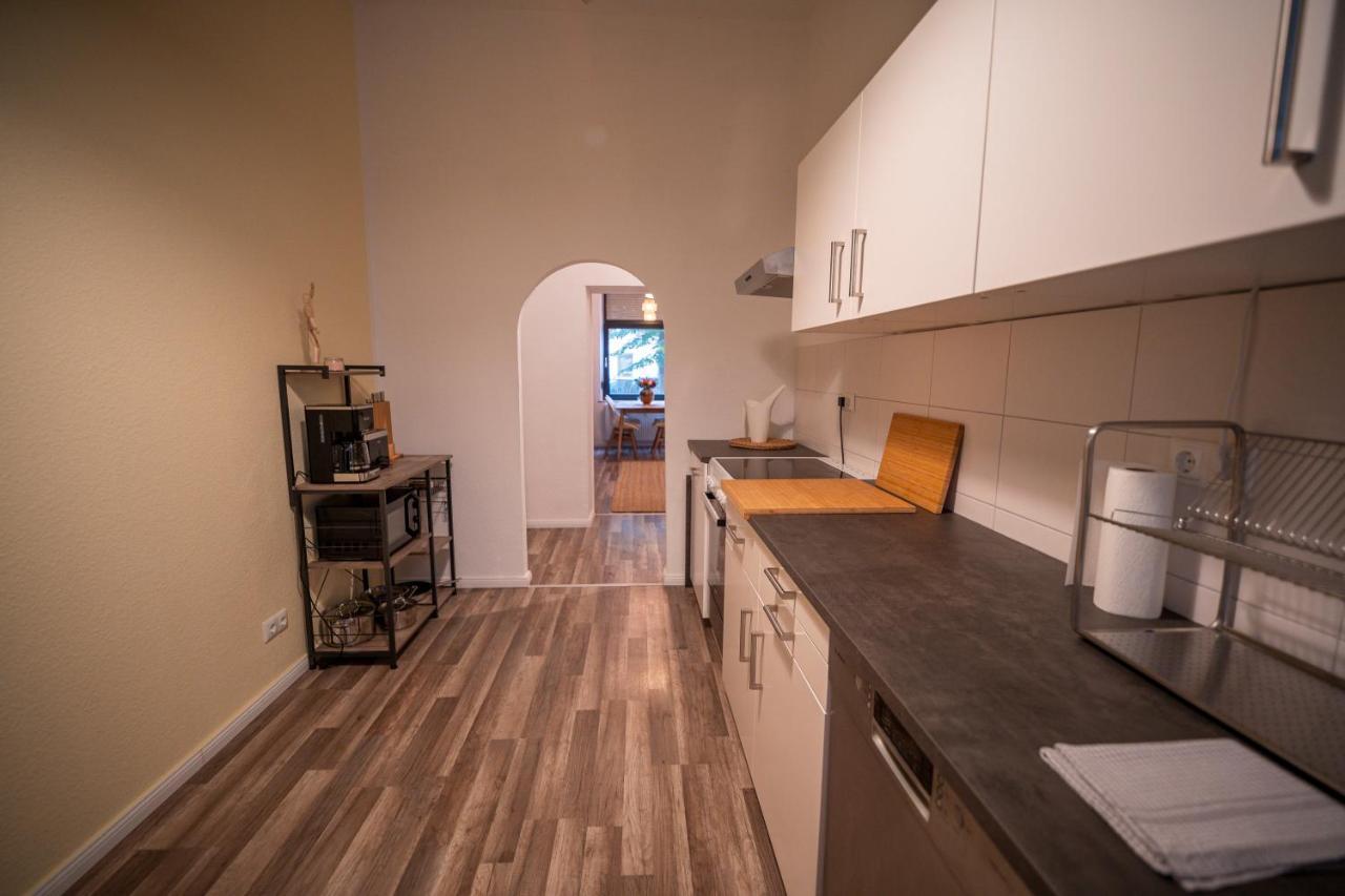 Rr - Spacious - - Parking Apartment Magdeburg