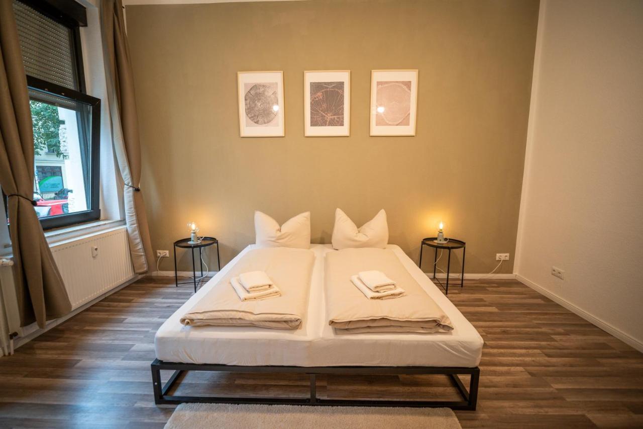 Rr - Spacious - - Parking Apartment Magdeburg