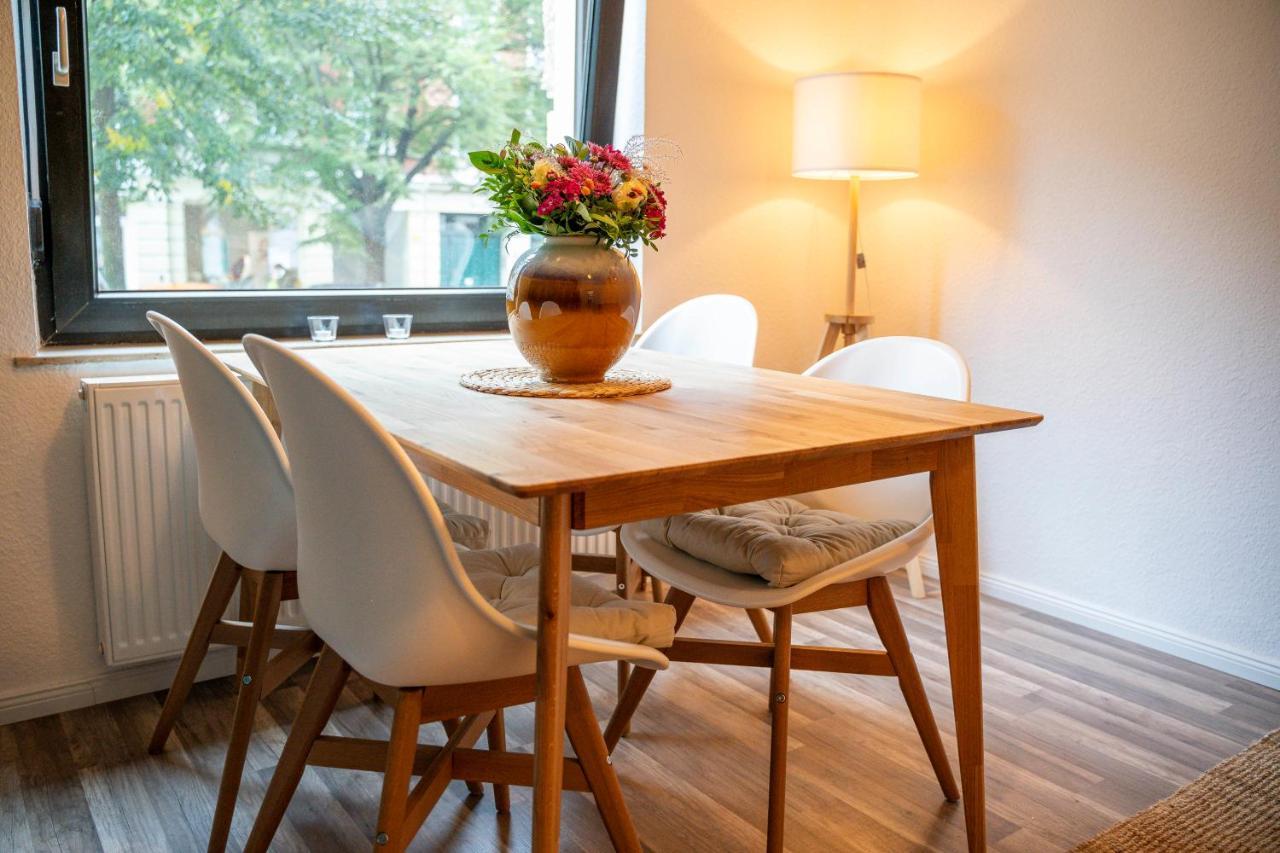 Apartment Rr - Spacious - - Parking
